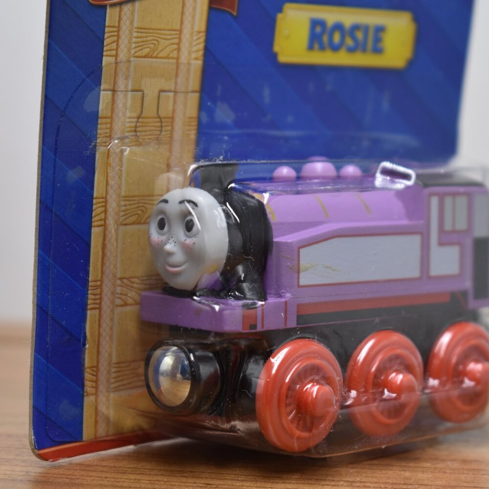 ROSIE Y4398 - Thomas & Friends Wooden Railway Train Engine Fisher Price Sealed - Picture 2 of 6